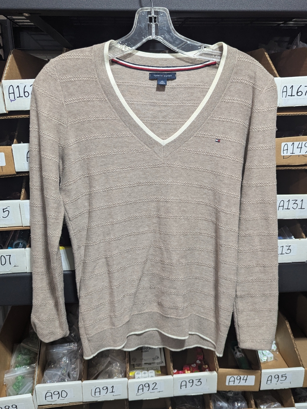 Tommy Hilfiger Women's V-Neck Sweater in Beige XS